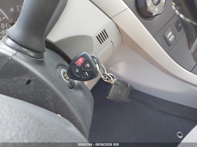 30095384 :رقم المزاد ، 2T1BU4EE4DC951905 vin ، 2013 Toyota Corolla S/le مزاد بيع