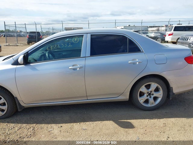 30095384 :رقم المزاد ، 2T1BU4EE4DC951905 vin ، 2013 Toyota Corolla S/le مزاد بيع
