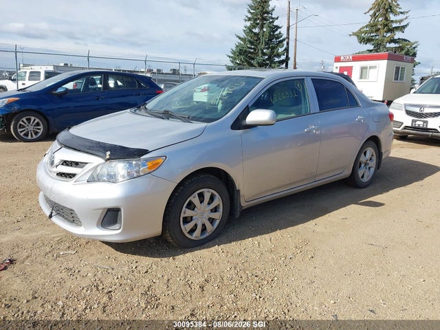 30095384 :رقم المزاد ، 2T1BU4EE4DC951905 vin ، 2013 Toyota Corolla S/le مزاد بيع