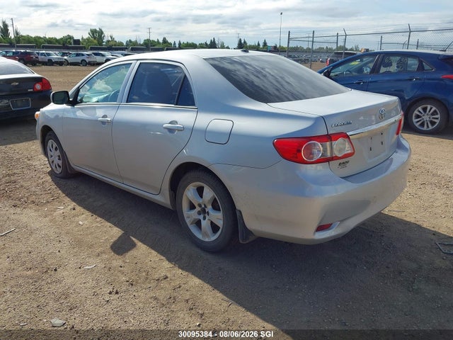 30095384 :رقم المزاد ، 2T1BU4EE4DC951905 vin ، 2013 Toyota Corolla S/le مزاد بيع