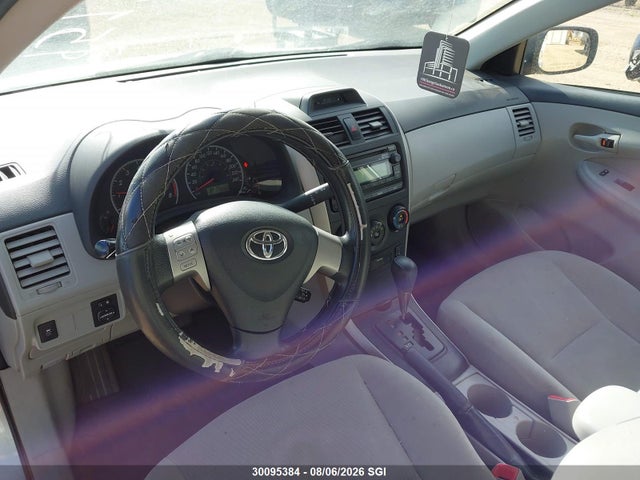 30095384 :رقم المزاد ، 2T1BU4EE4DC951905 vin ، 2013 Toyota Corolla S/le مزاد بيع