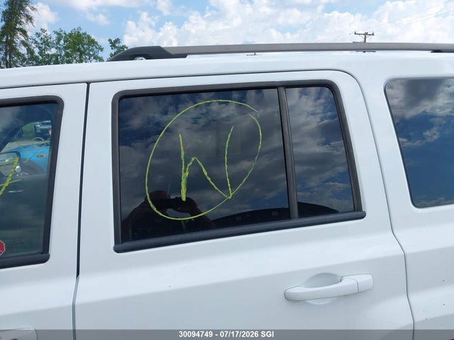 2017 Jeep Patriot მანქანა იყიდება აუქციონზე, vin: 1C4NJRABXHD125583, აუქციონის ნომერი: 30094749