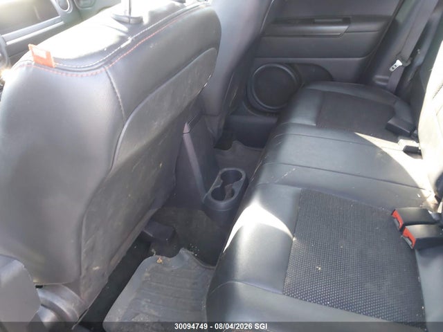 30094749 :رقم المزاد ، 1C4NJRABXHD125583 vin ، 2017 Jeep Patriot مزاد بيع