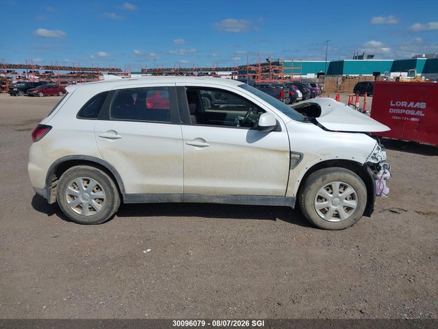 30096079 :رقم المزاد ، JA4AH3AU2LU600509 vin ، 2020 Mitsubishi Rvr Se/es مزاد بيع