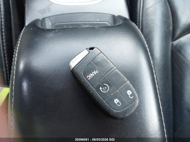 30096081 :رقم المزاد ، 3C4PDDFG1CT334494 vin ، 2012 Dodge Journey R/t مزاد بيع