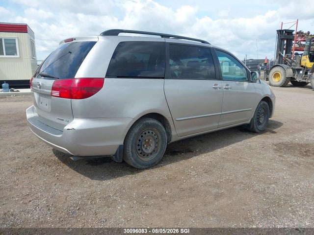 30096083 :رقم المزاد ، 5TDZA23C24S156985 vin ، 2004 Toyota Sienna Ce/le مزاد بيع