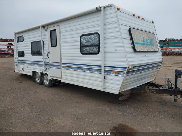 1996 Triple E Trailer Topaz მანქანა იყიდება აუქციონზე, vin: 2TP2704A9TW011276, აუქციონის ნომერი: 30096086