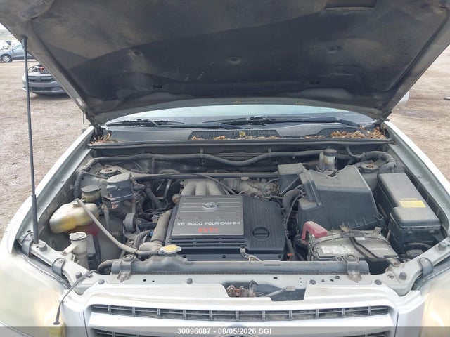 30096087 :رقم المزاد ، JTEHF21A610027687 vin ، 2001 Toyota Highlander مزاد بيع