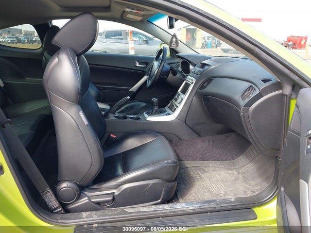 2010 Hyundai Genesis Coupe 3.8l მანქანა იყიდება აუქციონზე, vin: KMHHU6KH2AU038641, აუქციონის ნომერი: 30096097