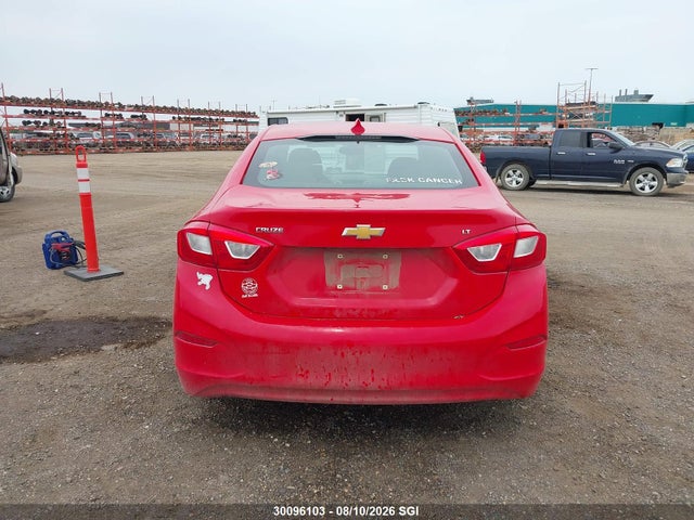 30096103 :رقم المزاد ، 3G1BE5SM7HS540885 vin ، 2017 Chevrolet Cruze Lt مزاد بيع