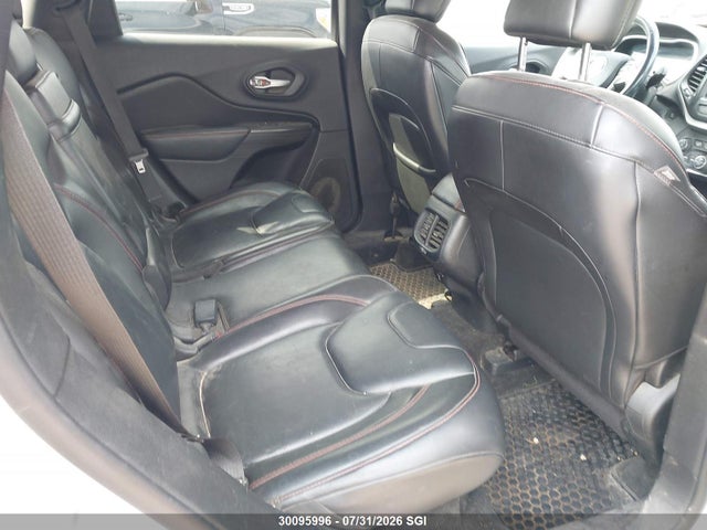 2015 Jeep Cherokee Trailhawk მანქანა იყიდება აუქციონზე, vin: 1C4PJMBS9FW703331, აუქციონის ნომერი: 30095996