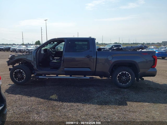 2025 Toyota Tundra Crewmax Sr5 მანქანა იყიდება აუქციონზე, vin: 5TFLA5EC7SX045960, აუქციონის ნომერი: 30096112