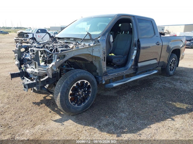 2025 Toyota Tundra Crewmax Sr5 მანქანა იყიდება აუქციონზე, vin: 5TFLA5EC7SX045960, აუქციონის ნომერი: 30096112