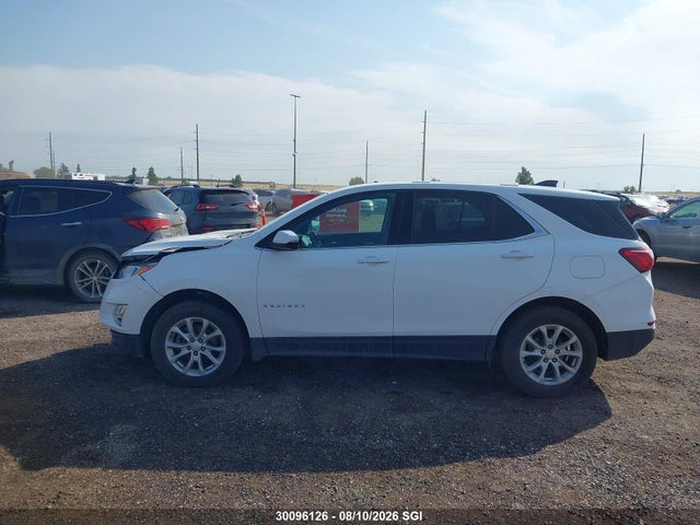 Продаж на аукціоні авто 2018 Chevrolet Equinox Lt, vin: 2GNAXSEV9J6215781, номер лоту: 30096126