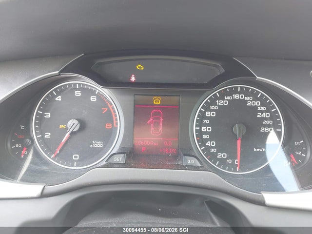 Продажа на аукционе авто 2010 Audi A4 Premium, vin: WAUBFCFL4AN029271, номер лота: 30094455