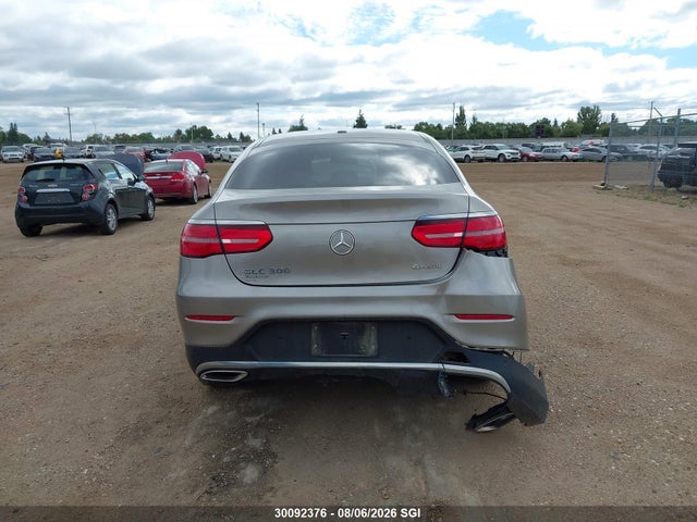 30092376 :رقم المزاد ، WDC0J4KB7KF520502 vin ، 2019 Mercedes-benz Glc Coupe 300 4matic مزاد بيع
