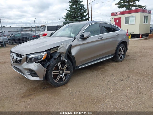 30092376 :رقم المزاد ، WDC0J4KB7KF520502 vin ، 2019 Mercedes-benz Glc Coupe 300 4matic مزاد بيع