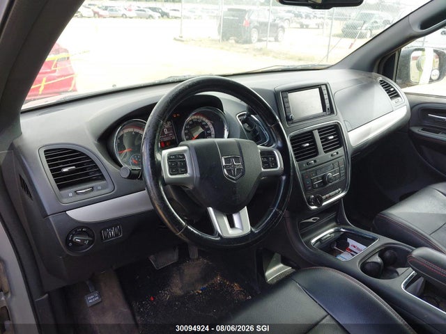 2017 Dodge Grand Caravan Gt მანქანა იყიდება აუქციონზე, vin: 2C4RDGEG8HR742058, აუქციონის ნომერი: 30094924