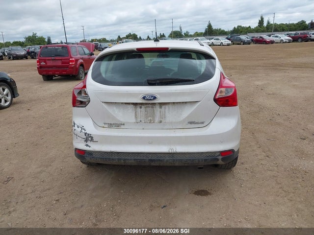 Ford Focus Titanium 2014 1FADP3N24EL314898 Image 16