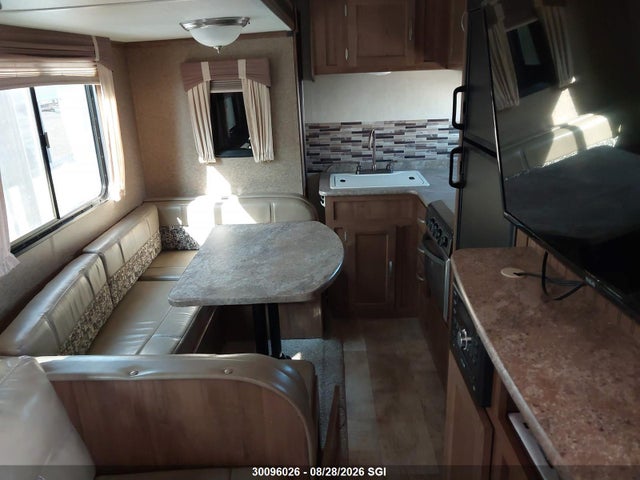 Gulf Stream Coach Inc Trailmaster 2017 1NL1GTM24H1126133 Image 5