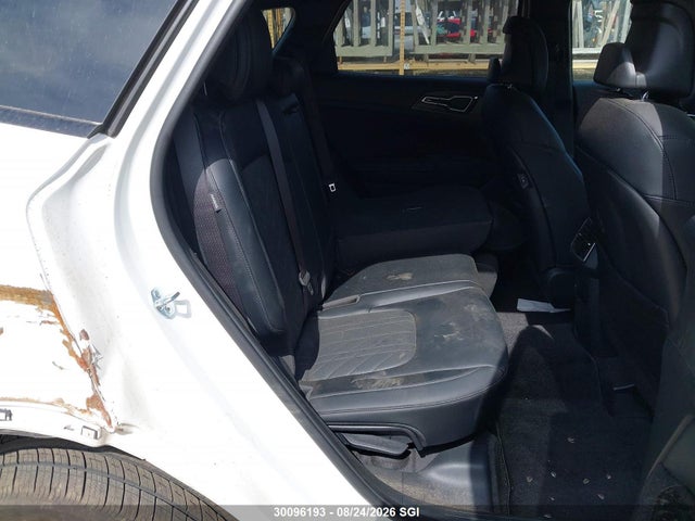 Продажа на аукционе авто 2025 Kia Sportage X Line Limited, vin: KNDPXCDF3S7405189, номер лота: 30096193