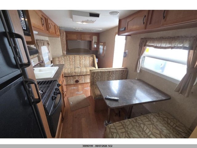 30096199 :رقم المزاد ، 4X4TSMB20BT107235 vin ، 2011 Forest River Inc. Salem مزاد بيع