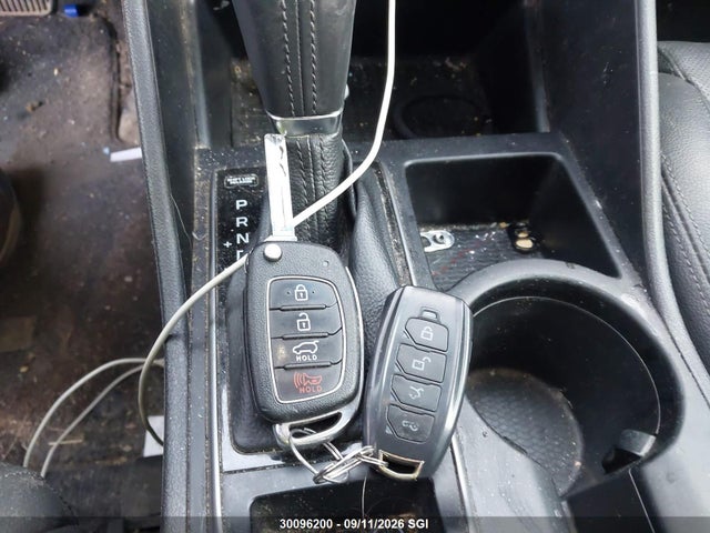 30096200 :رقم المزاد ، KM8J3CA43HU578818 vin ، 2017 Hyundai Tucson Limited/sport And Eco/se مزاد بيع