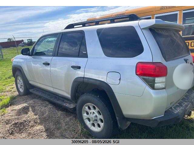 30096205 :رقم المزاد ، JTEBU5JR1A5025674 vin ، 2010 Toyota 4runner Sr5/limited/trail مزاد بيع