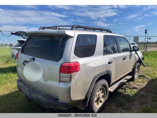 30096205 :رقم المزاد ، JTEBU5JR1A5025674 vin ، 2010 Toyota 4runner Sr5/limited/trail مزاد بيع