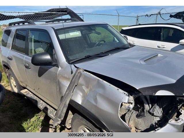 30096205 :رقم المزاد ، JTEBU5JR1A5025674 vin ، 2010 Toyota 4runner Sr5/limited/trail مزاد بيع