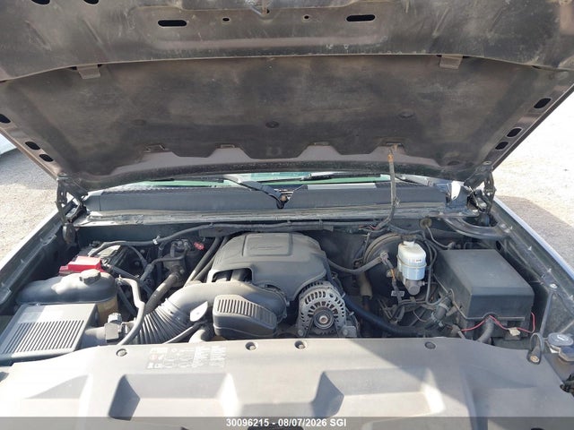 30096215 :رقم المزاد ، 3GTP2UEA5BG307955 vin ، 2011 Gmc Sierra K1500 Sl مزاد بيع