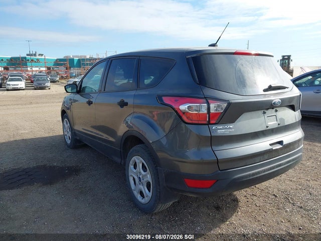 30096219 :رقم المزاد ، 1FMCU0F78HUD69792 vin ، 2017 Ford Escape S مزاد بيع