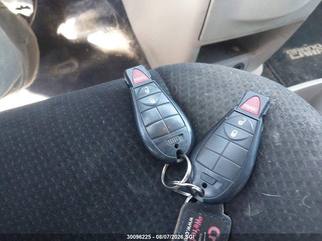 Продаж на аукціоні авто 2012 Dodge Grand Caravan Se, vin: 2C4RDGBG3CR315500, номер лоту: 30096225