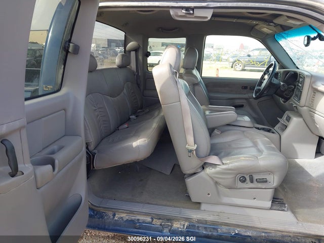 Продаж на аукціоні авто 2000 Chevrolet Silverado K2500, vin: 1GCGK29U7YE286437, номер лоту: 30096231