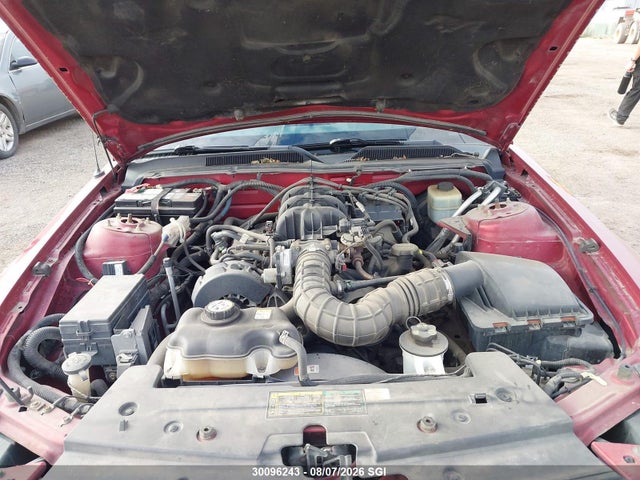 30096243 :رقم المزاد ، 1ZVFT80N855164762 vin ، 2005 Ford Mustang مزاد بيع