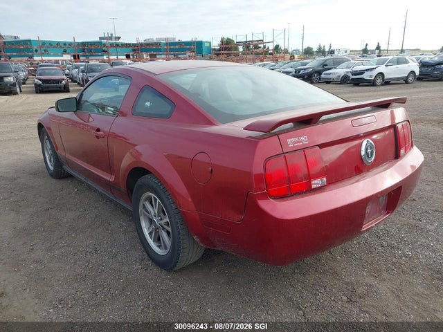 30096243 :رقم المزاد ، 1ZVFT80N855164762 vin ، 2005 Ford Mustang مزاد بيع