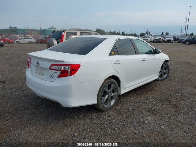 Aukcja sprzedaży 2014 Toyota Camry L/se/le/xle, vin: 4T1BF1FK3EU815455, numer aukcji: 30096246
