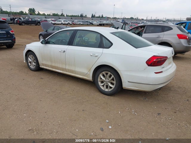 Продажа на аукционе авто 2018 Volkswagen Passat S/r-line, vin: 1VWAA7A36JC020673, номер лота: 30095778