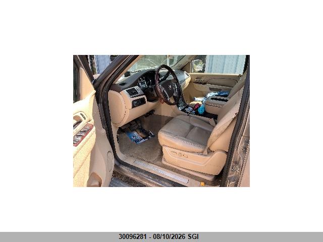 30096281 :رقم المزاد ، 1GYS4CEF5DR107374 vin ، 2013 Cadillac Escalade Premium مزاد بيع