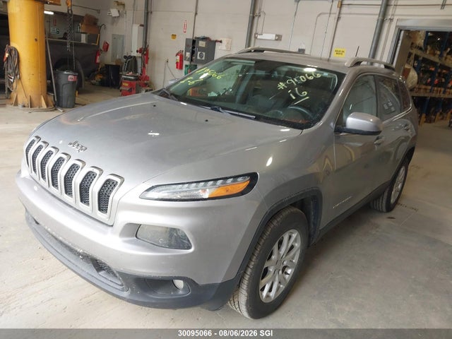 30095066 :رقم المزاد ، 1C4PJMCS3GW144553 vin ، 2016 Jeep Cherokee Latitude مزاد بيع