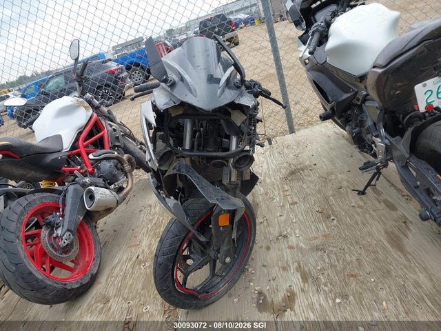 30093072 :رقم المزاد ، JKAEX8B11DDA00493 vin ، 2013 Kawasaki Ex300 B مزاد بيع