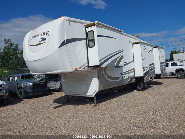 Продажа на аукционе авто 2009 Heartland Landmark, vin: 5SFGF37209E011874, номер лота: 30096322