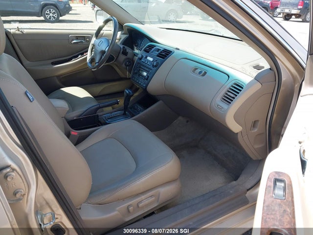 2002 Honda Accord Ex მანქანა იყიდება აუქციონზე, vin: 1HGCG16502A805173, აუქციონის ნომერი: 30096339