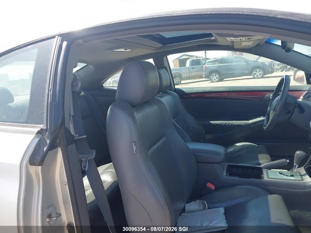 30096354 :رقم المزاد ، 4T1CA30P24U008619 vin ، 2004 Toyota Camry Solara Se/sle مزاد بيع
