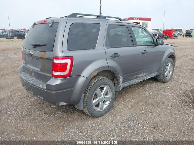 2010 Ford Escape Xlt მანქანა იყიდება აუქციონზე, vin: 1FMCU9D72AKD22606, აუქციონის ნომერი: 30096358