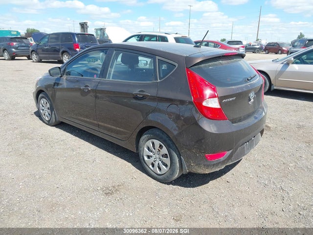 2015 Hyundai Accent Gs მანქანა იყიდება აუქციონზე, vin: KMHCT5AEXFU215135, აუქციონის ნომერი: 30096362