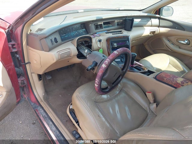 30096388 :رقم المزاد ، 1LNFM91V6WY618913 vin ، 1998 Lincoln Mark Viii مزاد بيع