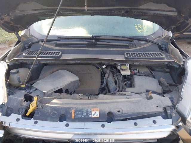 Ford ESCAPE SE 2017 1FMCU0GD1HUC15056 Image 10