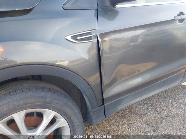 Ford ESCAPE SE 2017 1FMCU0GD1HUC15056 Image 12