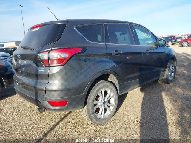 Ford ESCAPE SE 2017 1FMCU0GD1HUC15056 Image 4